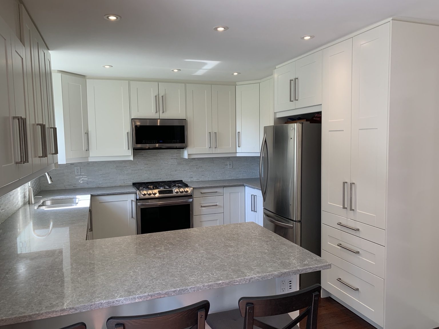 Bright white finished kitchen renovation in London Ontario